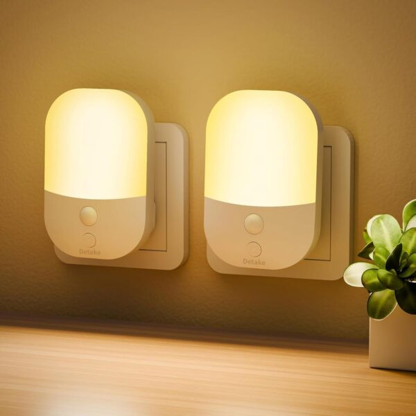 smart led plug in night lamp with auto dusk to dawn sensor & 5 level adjustable brightness – ideal for bedroom & hallway